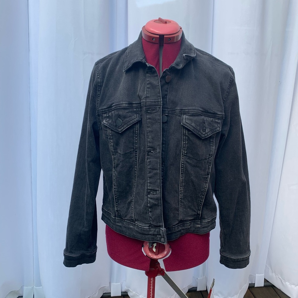 2 Jean jackets green and black